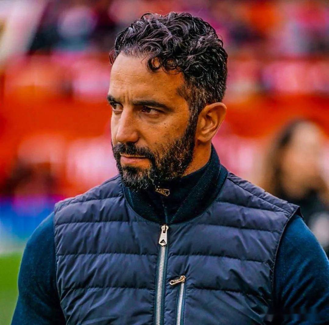 包含欧冠转会期再迎强敌,上海海港外线爆发,主帅态度:压力陡增,赛季目标并未改变的词条 包含欧冠转会期再迎强敌,上海海港外线爆发,主帅态度:压力陡增,赛季目标并未改变的词条